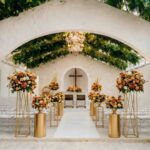 capilla decorada con flores hermosas en tenjo